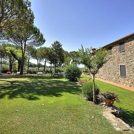 Apartment Vernazzano Basso Sleeps 6 T242205