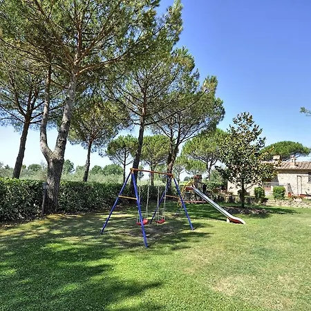 Vernazzano Basso Sleeps 6 T242205 Apartment